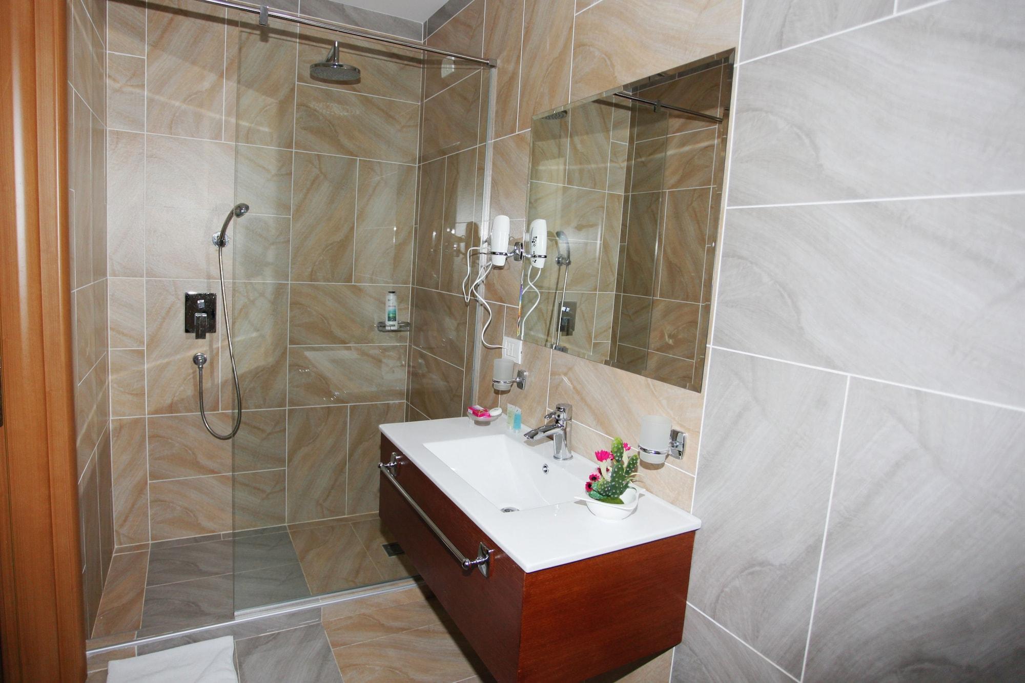 Hotel Green Vasqarr Dış mekan fotoğraf